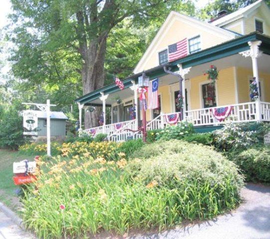 Tumble Inn Schroon Lake Bagian luar foto