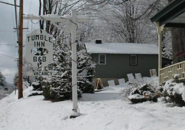 Tumble Inn Schroon Lake Bagian luar foto